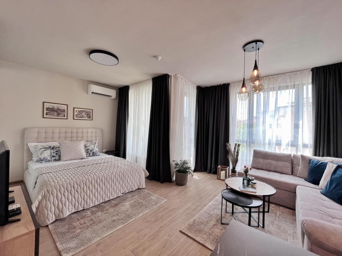 Azur Alegria Studio - Free Parking & Pool Saints Constantine and Helena Bagian luar foto